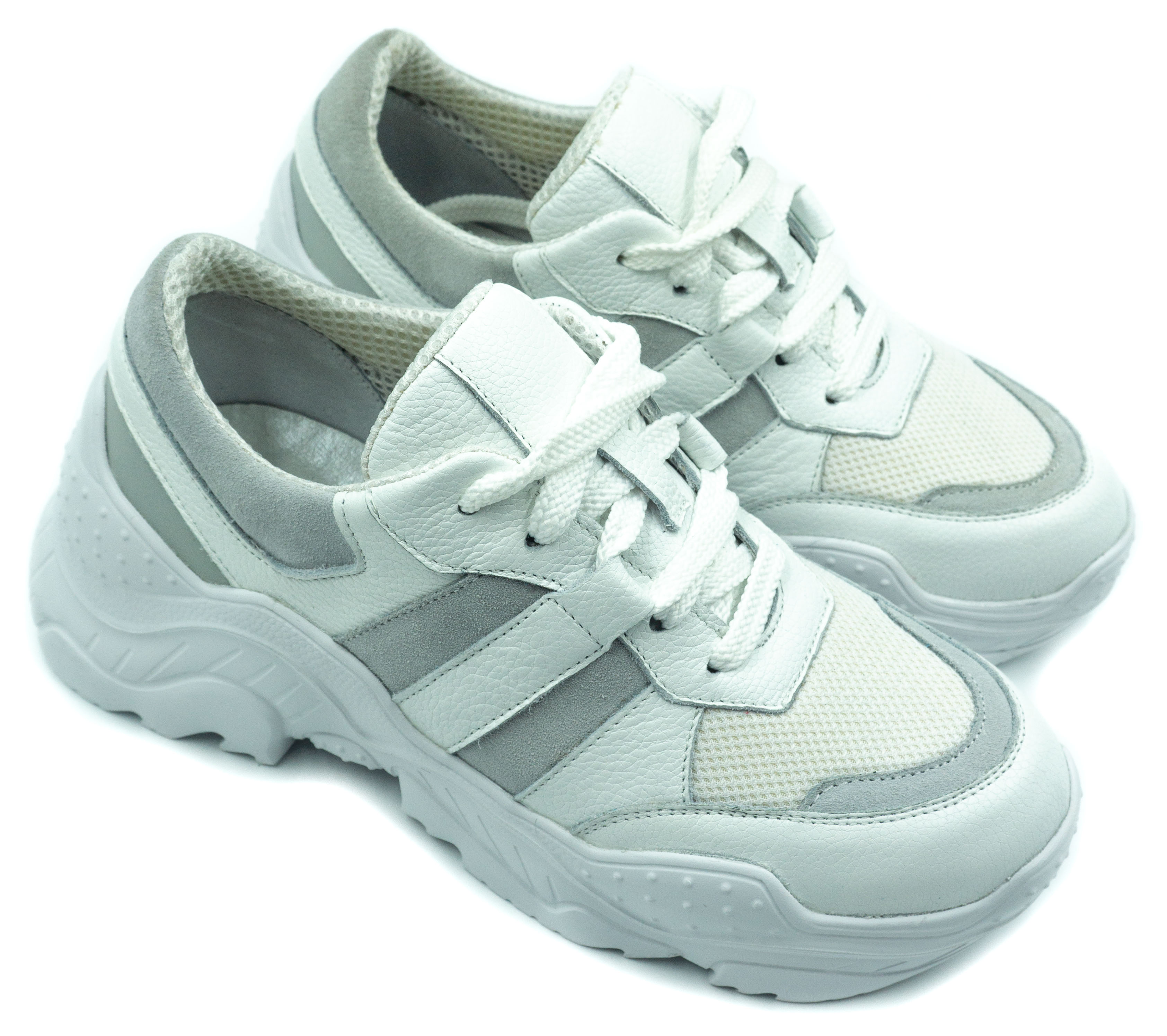 Женские кроссовки Bistfor 03163/237/548