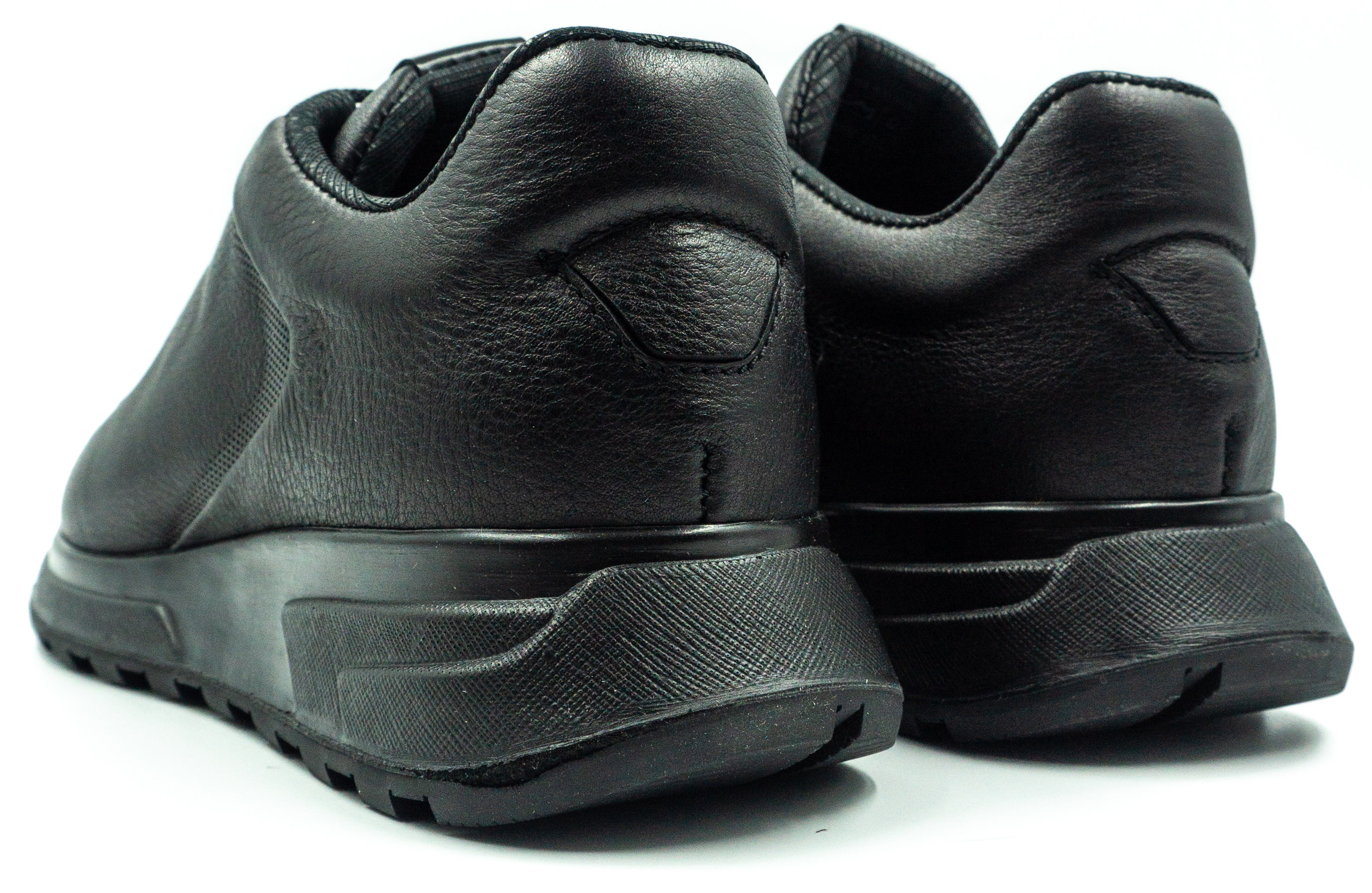 Мужские кроссовки Bertoni MA0800